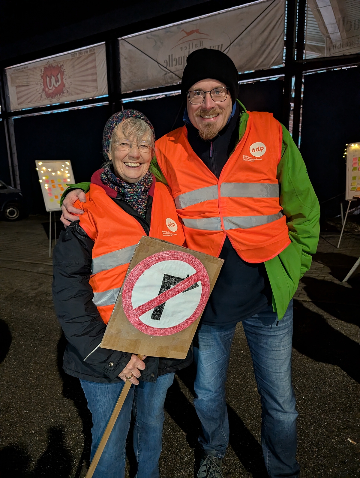 ÖDP Ortsgruppe Bad Liebenzell bei der Mahnwache gegen Rechts